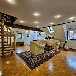 Apartamento Nina With Private Terrace Tour As, Liubliana